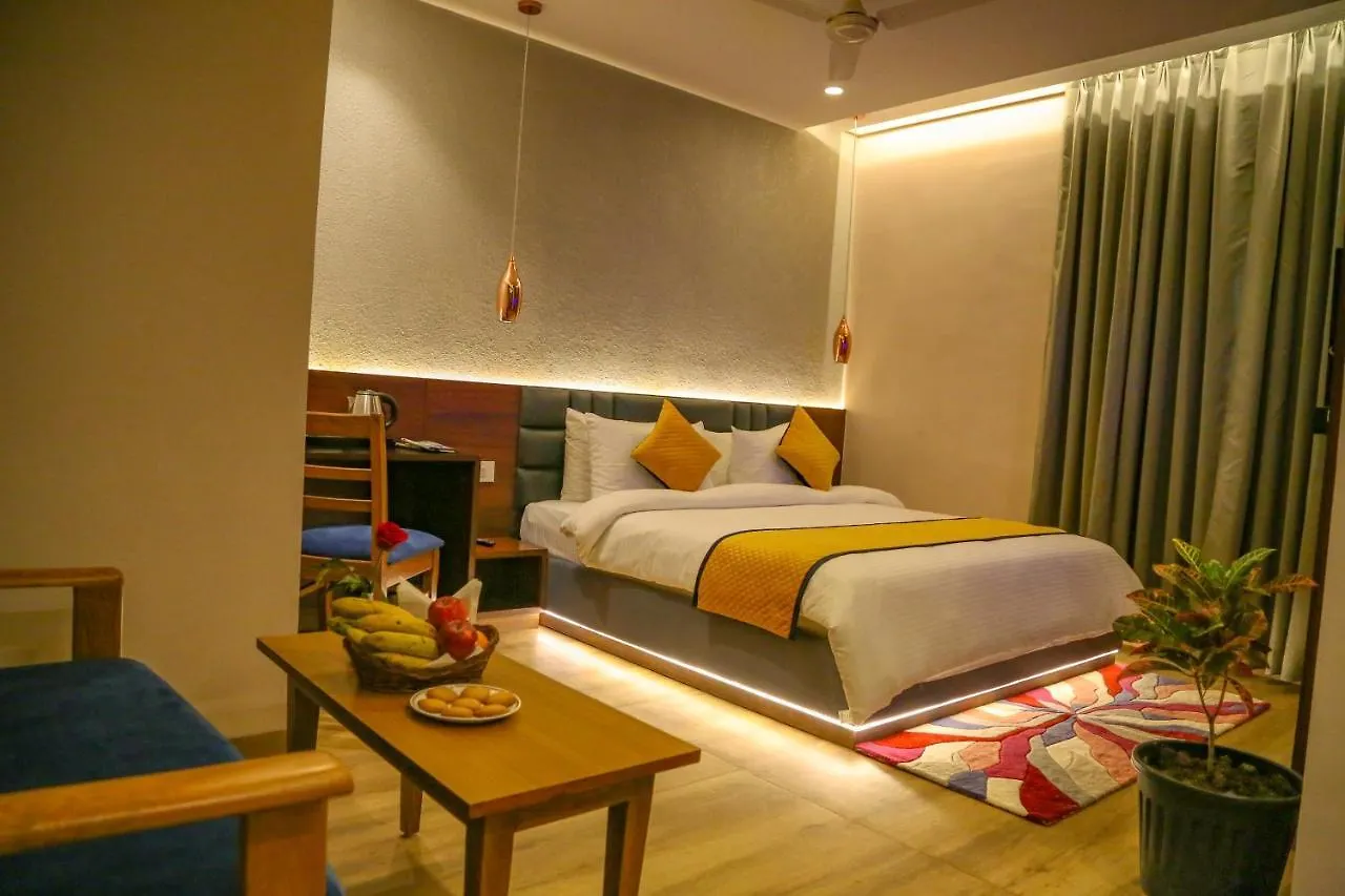 Four Leaf Hotel - Sapphire Blue, Varanasi 0*,