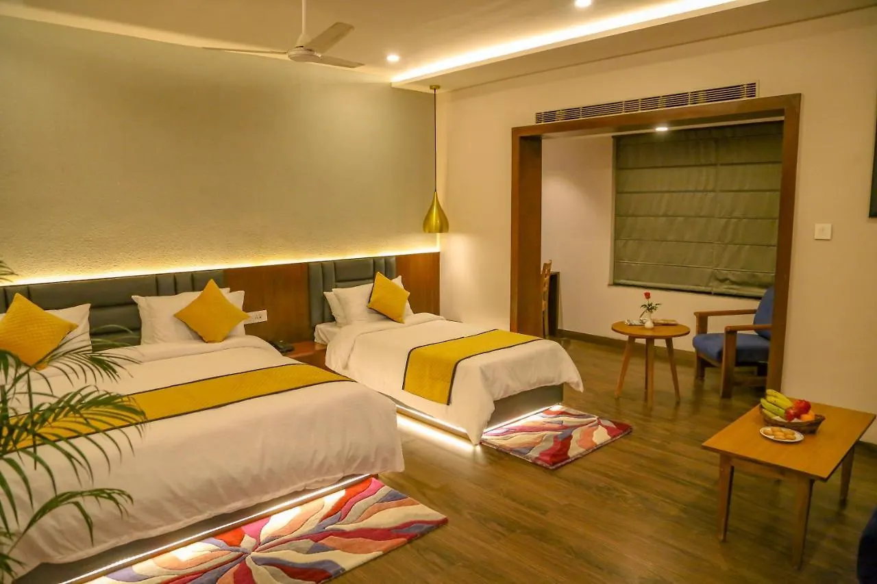 Four Leaf Hotel - Sapphire Blue, Varanasi 0*,  India