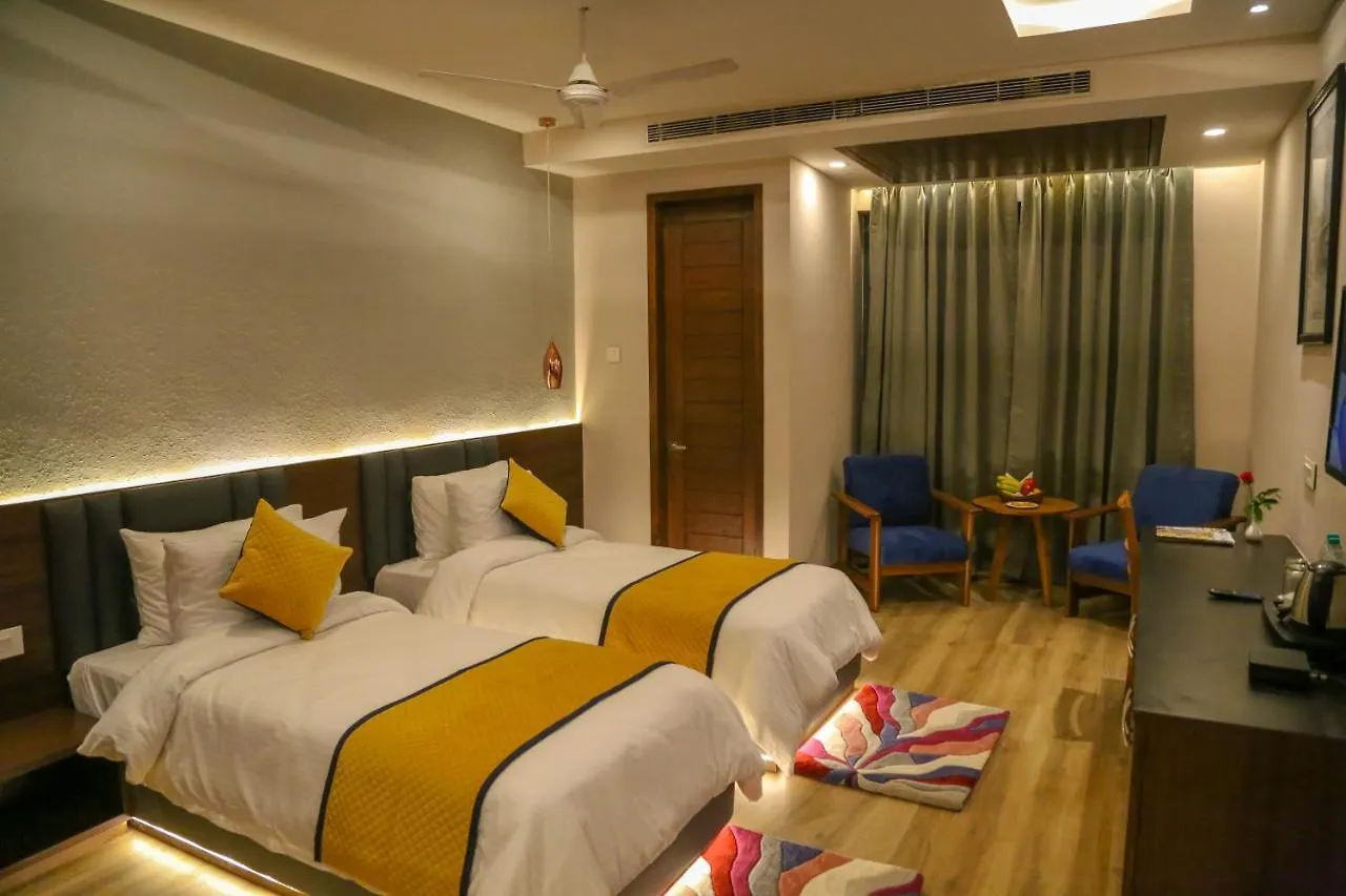 Four Leaf Hotel - Sapphire Blue, Varanasi