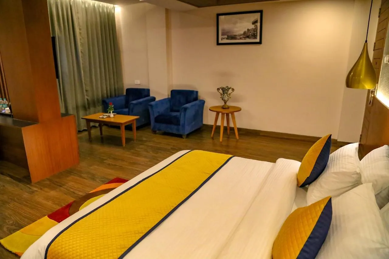 Four Leaf Hotel - Sapphire Blue, Varanasi